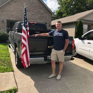 Meet your Posher, Casey